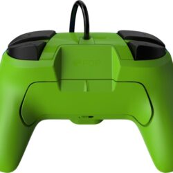 Groene controller achterkant Switch